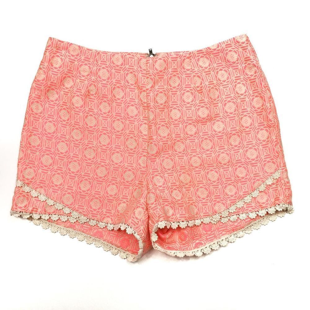 embroidered high waisted shorts excellent